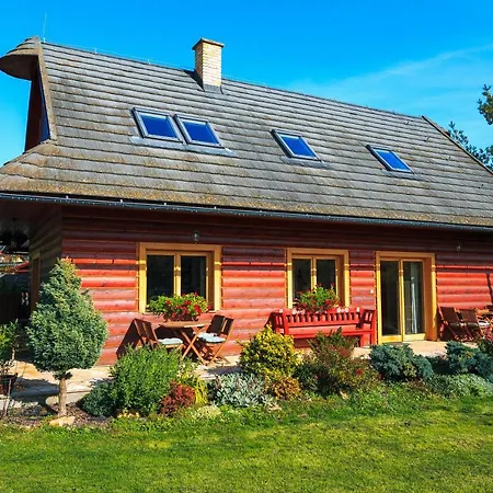 River شقة Bešeňová