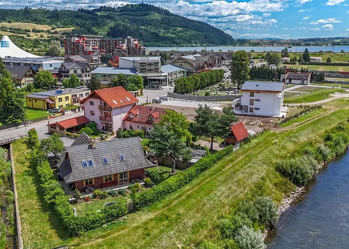 River Apartamento Bešeňová